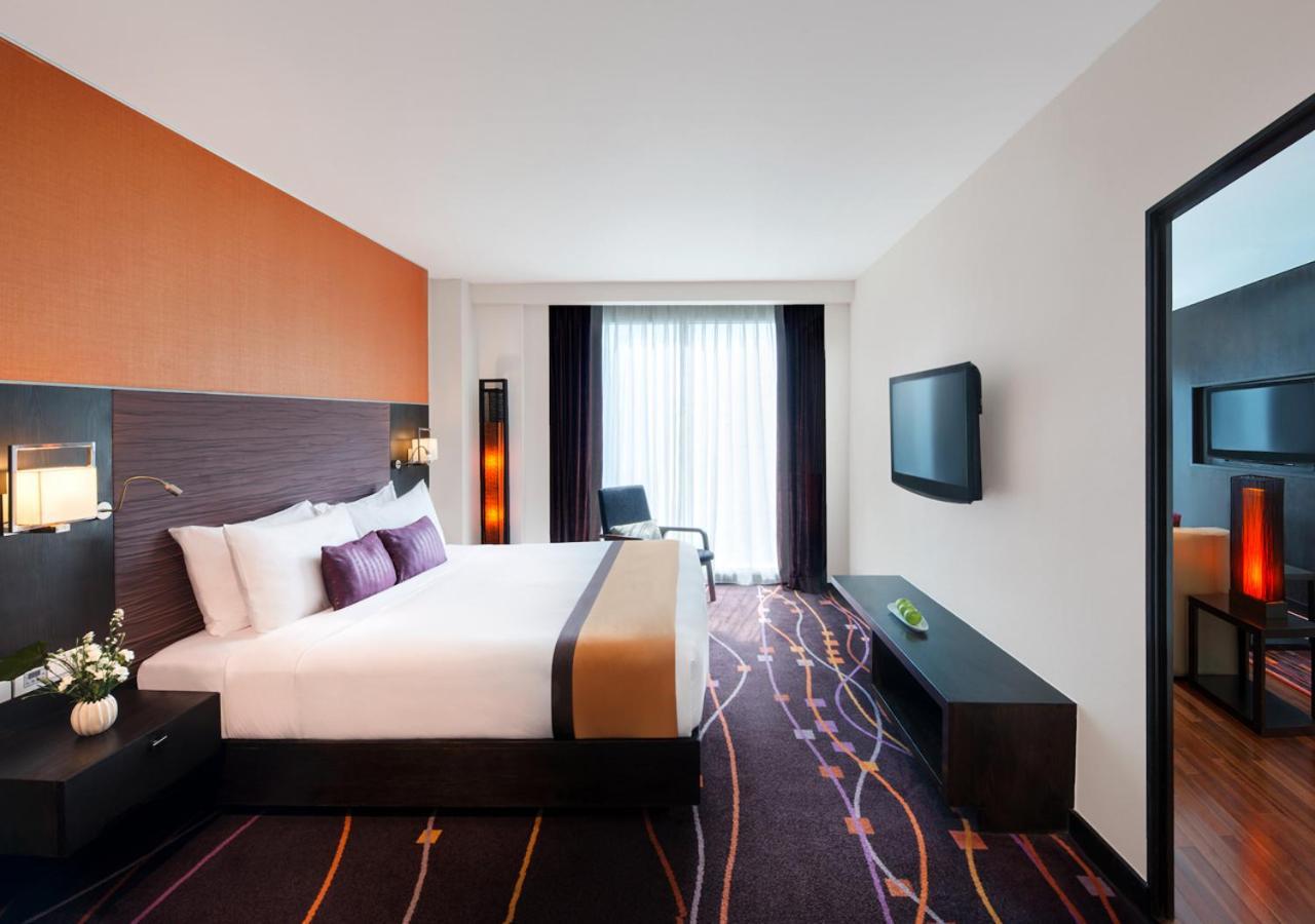 Отель Radisson Sukhumvit
