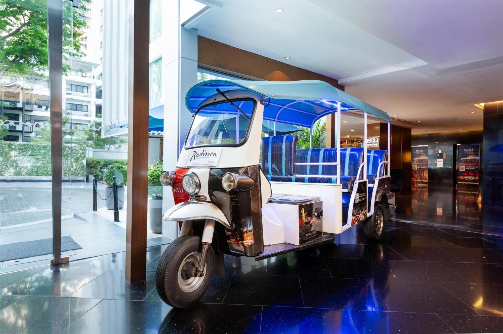 होटल Radisson Sukhumvit 4*