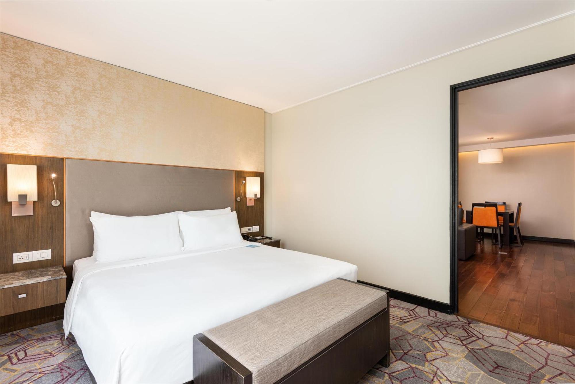 Radisson Sukhumvit होटल