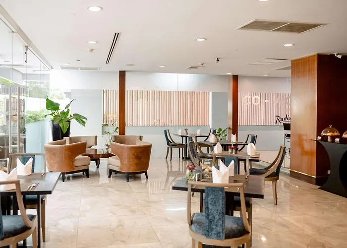 Radisson Suites Bangkok Sukhumvit